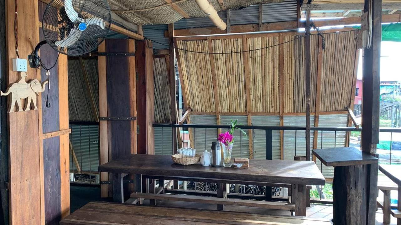 St 63 Home Stay & Tour Kampong Khleang Екстер'єр фото