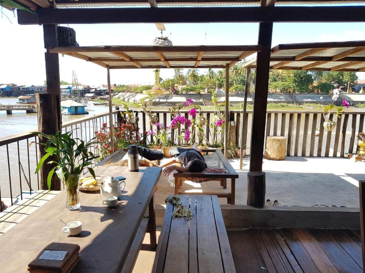 St 63 Home Stay & Tour Kampong Khleang Екстер'єр фото